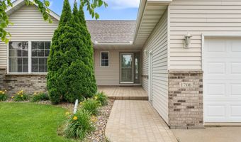 1706 22nd Ave SW, Austin, MN 55912
