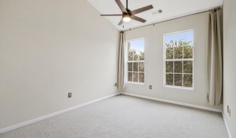 801 S GREENBRIER St 412, Arlington, VA 22204