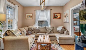 152 Lake St, Auburn, ME 04210