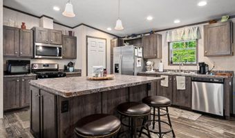 85 Lakewood Dr, Belmont, NH 03220