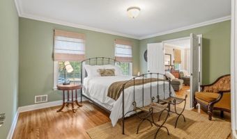 100 Hickory Tavern Rd, Long Hill Twp., NJ 07933