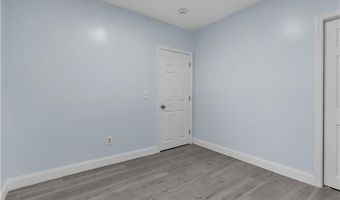 458 High St 3-L, Central Falls, RI 02863