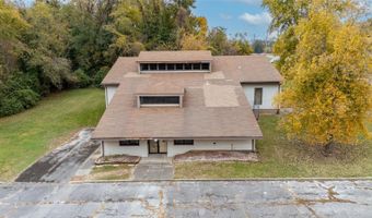 100 Lovejoy Ln, Alton, IL 62002