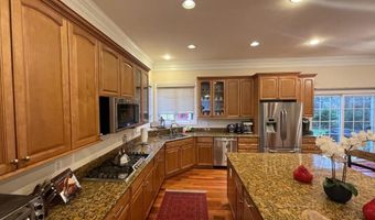 4113 WOODLAND Rd, Annandale, VA 22003