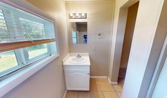 800-802 W North St, Muncie, IN 47305
