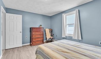120 Hobson Ave, East Providence, RI 02914