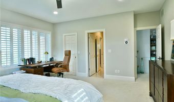 460 Club Dr, Aurora, OH 44202
