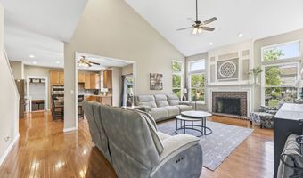 531 Brookside Ave, Algonquin, IL 60102