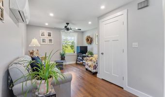 37 Trolly Farm Way, Falmouth, ME 04105