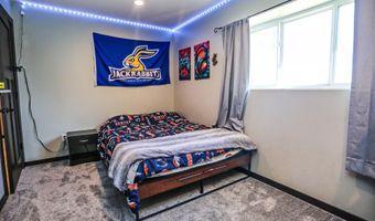 1203 Nano Nagle Ave, Aberdeen, SD 57401