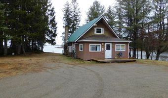 36 Lamb Farm Rd, Baileyville, ME 04694