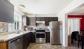 1176 W 6TH St, Laurel, DE 19956