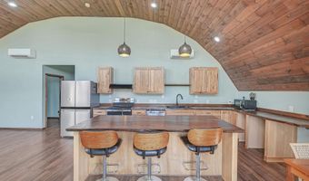 14098 S 176th Rd, Adams, NE 68301