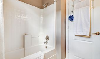 7012 RED HAWK Rd NE, Albuquerque, NM 87113
