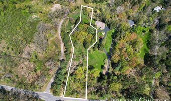 8725 Conservation St NE, Ada, MI 49301