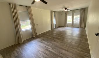 9922 N Parkview Dr, Baton Rouge, LA 70815