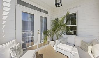 107 Bryan Dr, Beaufort, SC 29902