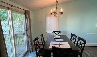 35 Old Town Trl, Narragansett, RI 02882