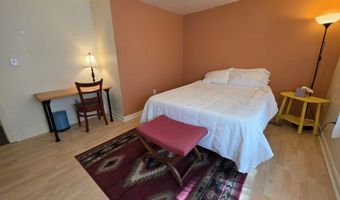 184 Carriage Hill Rd, Brattleboro, VT 05301