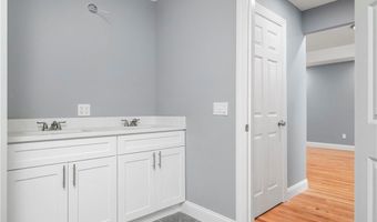 111 Cider Mill Rd, North Smithfield, RI 02896