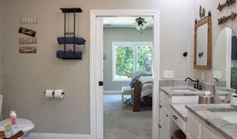 33765 S Coves Dr, Afton, OK 74331