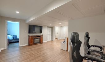 6 LOBELL Rd, Abbottstown, PA 17301