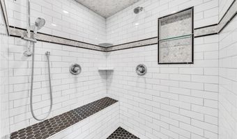 175 Highland Dr, Amherst, NY 14221