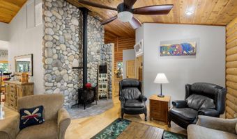1641 Meadowview Rd, Arnold, CA 95223