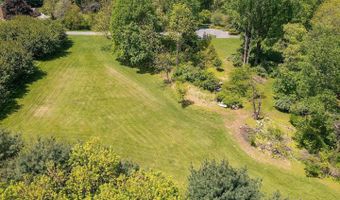 5-1 2 LARCHMONT Ct, Hockessin, DE 19707