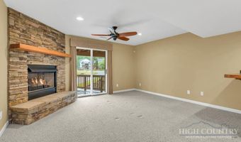 123 Liberty Ln, Banner Elk, NC 28604