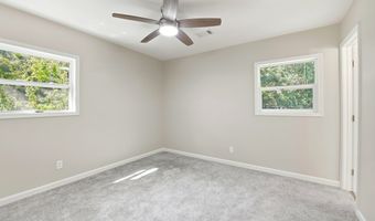 53 Bay Shore Dr, Apalachicola, FL 32320