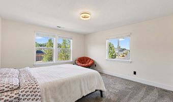 2558 NW WHITE OAK Ave, Albany, OR 97321