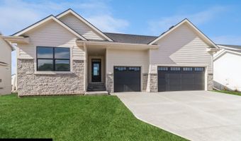 412 NE 58th St, Ankeny, IA 50021