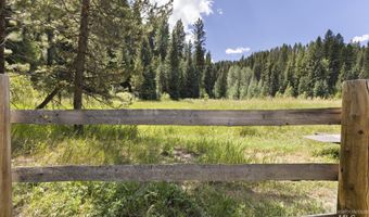 10324 Peterson Loop, Cascade, ID 83611
