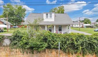 404 9th St, Altavista, VA 24517