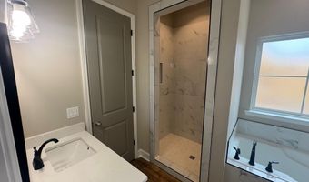 107 Barton St, Beebe, AR 72012