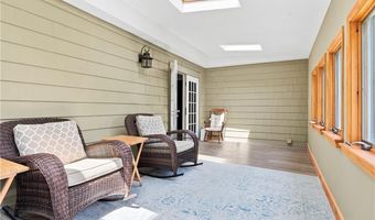 1 Teakwood Dr, Cumberland, RI 02864