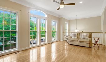 4694 HELEN WINTER Ter, Alexandria, VA 22312