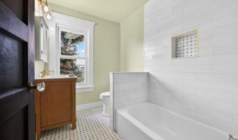 25 Prospect Ave, Andover, NJ 07821