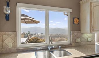 2975 Dos Lomas, Fallbrook, CA 92028