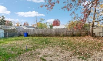 1064 Bryce Ave, Aurora, OH 44202