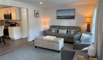 194 S Pier Rd, Narragansett, RI 02882