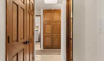 6404 Meadow Hills St NE, Albuquerque, NM 87111