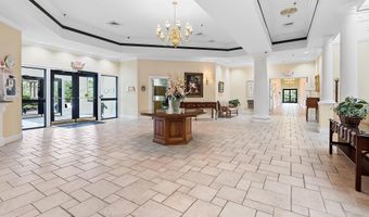 16 Greenways Ln, Lakewood, NJ 08701