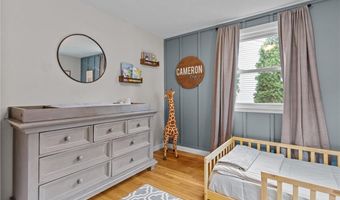 16 Flynn Ave, Cranston, RI 02920