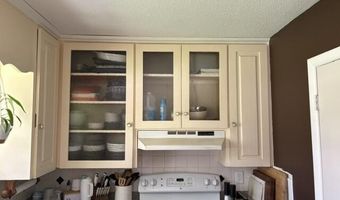1404 S Madison Ave, Aurora, MO 65605