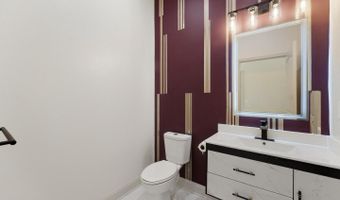 7301 CALVERT St, Annandale, VA 22003