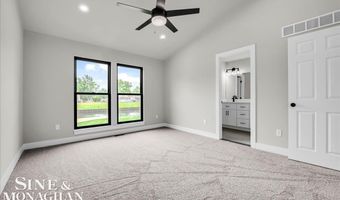 144 Channelsyde Dr, Algonac, MI 48001