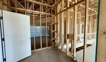 1170 Alpine Dr, Chubbuck, ID 83202