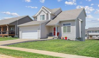 1416 Linden Cir, Adel, IA 50003